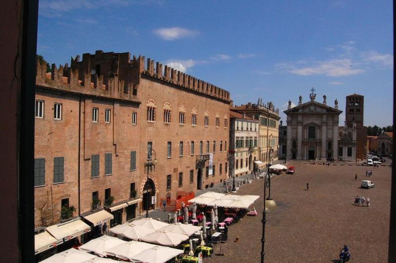 Hotel Due Guerrieri Mantua Zewnętrze zdjęcie
